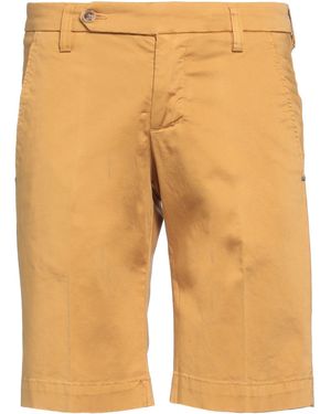 Entre Amis Shorts & Bermuda Shorts - Natural