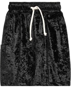 LUXURY LAB Milano Shorts & Bermuda Shorts - Black