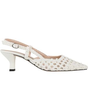 J.A.P. JOSE ANTONIO PEREIRA Court Shoes - Natural