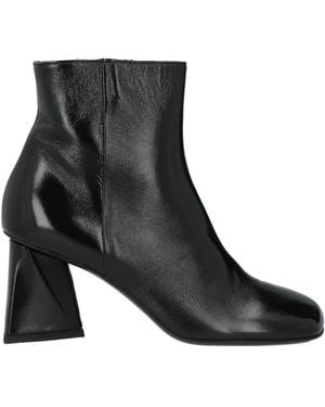 Strategia Ankle Boots - Black