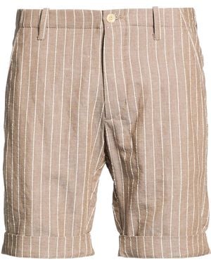 AT.P.CO Shorts & Bermuda Shorts - Natural