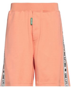 DSquared² Shorts & Bermuda Shorts - Orange