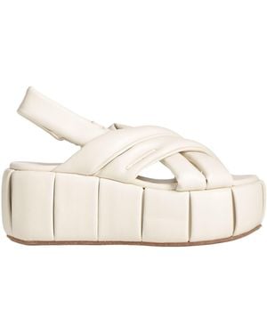 THEMOIRÈ Sandals - Natural