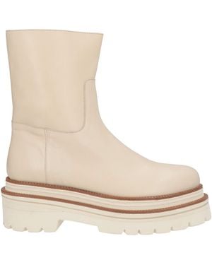 Tsakiris Mallas Ivory Ankle Boots Leather - Natural
