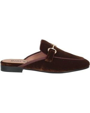 Bibi Lou Mules & Clogs - Brown