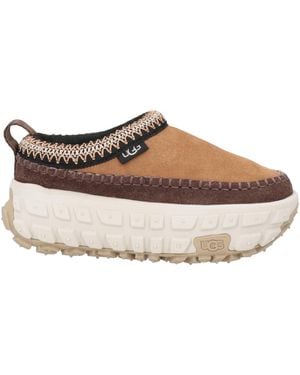 UGG Trainers - Brown