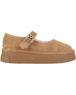 Colors Of California Court Shoes - Brown