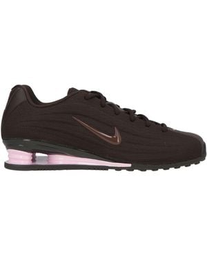Nike Trainers - Brown