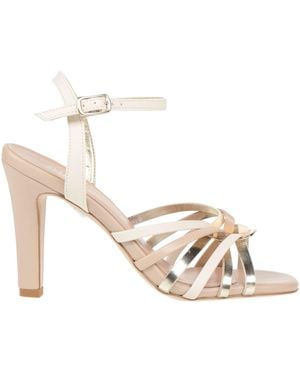 Ovyè Sandals - Natural