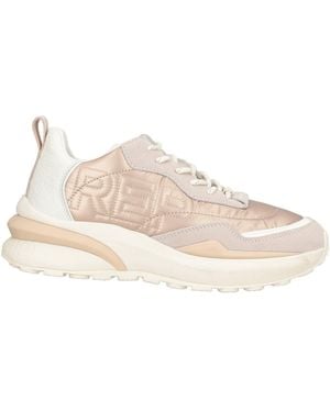 Replay Trainers - Natural