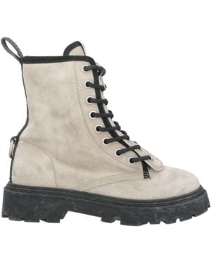 Philippe Model Ankle Boots - Natural