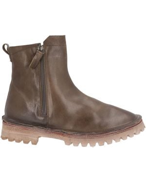 Moma Ankle Boots - Brown