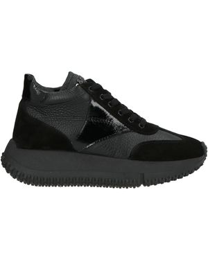 Nila & Nila Trainers - Black