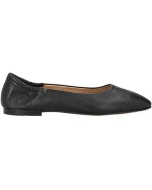 Pomme D'or Ballet Flats - Black