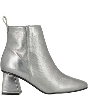 Daniele Ancarani Botines De Caña Alta - Gris