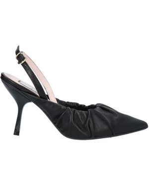 NCUB Pumps - Black