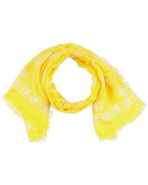 McQueen Bufanda - Amarillo