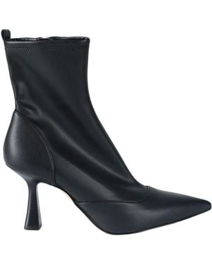 MICHAEL Michael Kors Ankle Boots - Black
