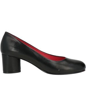 Pas De Rouge Pumps - Black