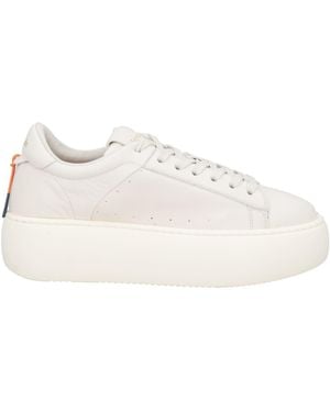 Barracuda Trainers - Natural