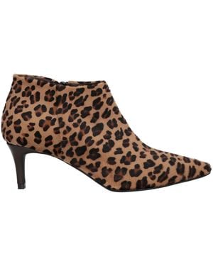 Stele Ankle Boots - Brown