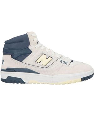 New Balance Trainers - White