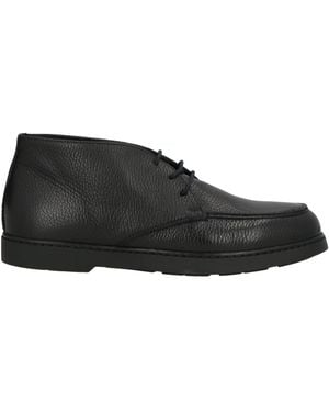 Doucal's Ankle Boots - Black