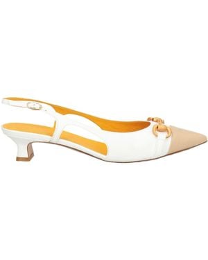 Mara Bini Court Shoes - Natural