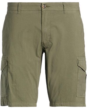 Impure Shorts & Bermuda Shorts - Green