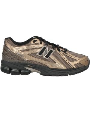 New Balance Sneakers - Brown