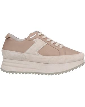 Lola Cruz Sneakers - Brown