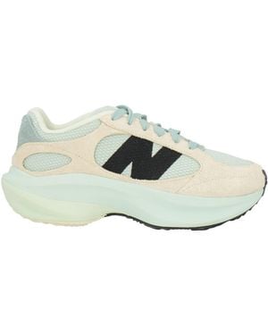 New Balance Trainers - White