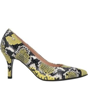 Norma J. Baker Lime Court Shoes Leather - Metallic