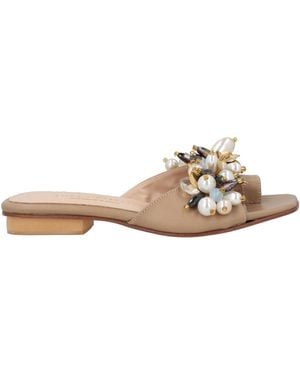 Elina Linardaki Taupe Thong Sandal Leather - Natural