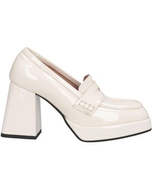 Ovyè Ivory Loafers Leather - White