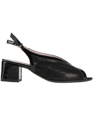 Cinzia Soft Sandals - Black