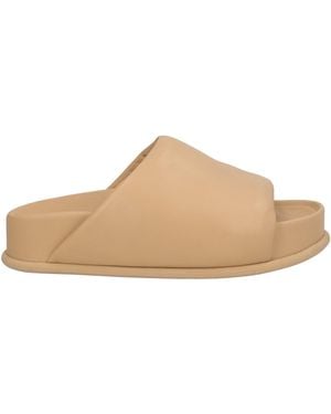 3.1 Phillip Lim Sandali - Neutro