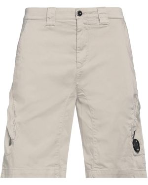 C.P. Company Shorts & Bermudashorts - Grau