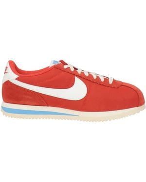 Nike Trainers - Red