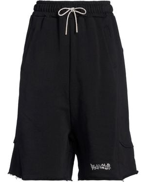 DISCLAIMER Shorts & Bermuda Shorts - Black