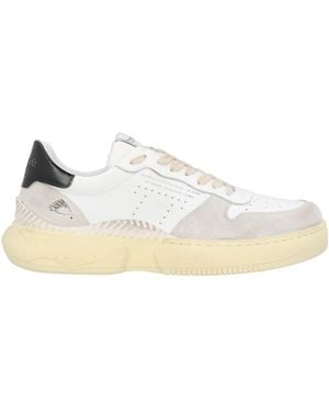 TRYPEE Sneakers - White
