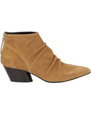 Halmanera Ankle Boots - Brown
