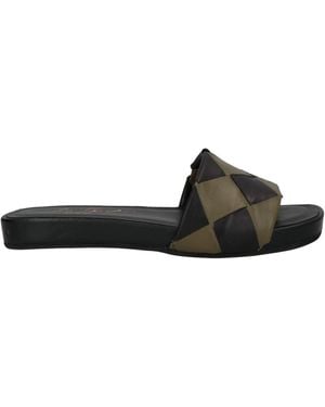 TON GOÛT Sandals - Black