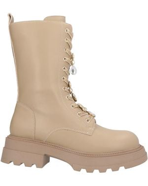 Tosca Blu Ankle Boots - Natural