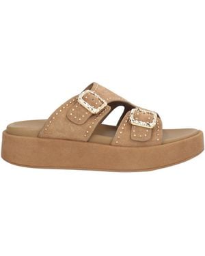 Emanuélle Vee Sandals - Brown
