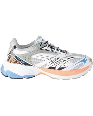 PUMA Trainers - White