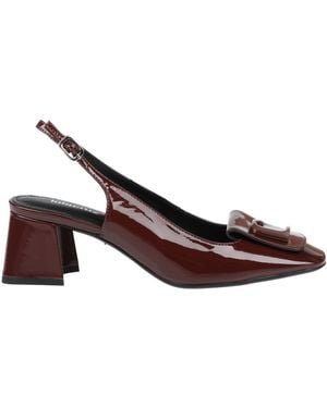 Lola Cruz Court Shoes - Brown