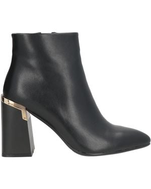 Exe' Ankle Boots - Black