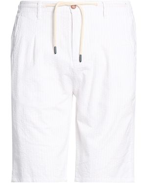 Baldinini Shorts & Bermuda Shorts Cotton - White