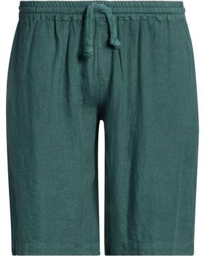 Fedeli Shorts & Bermuda Shorts - Green